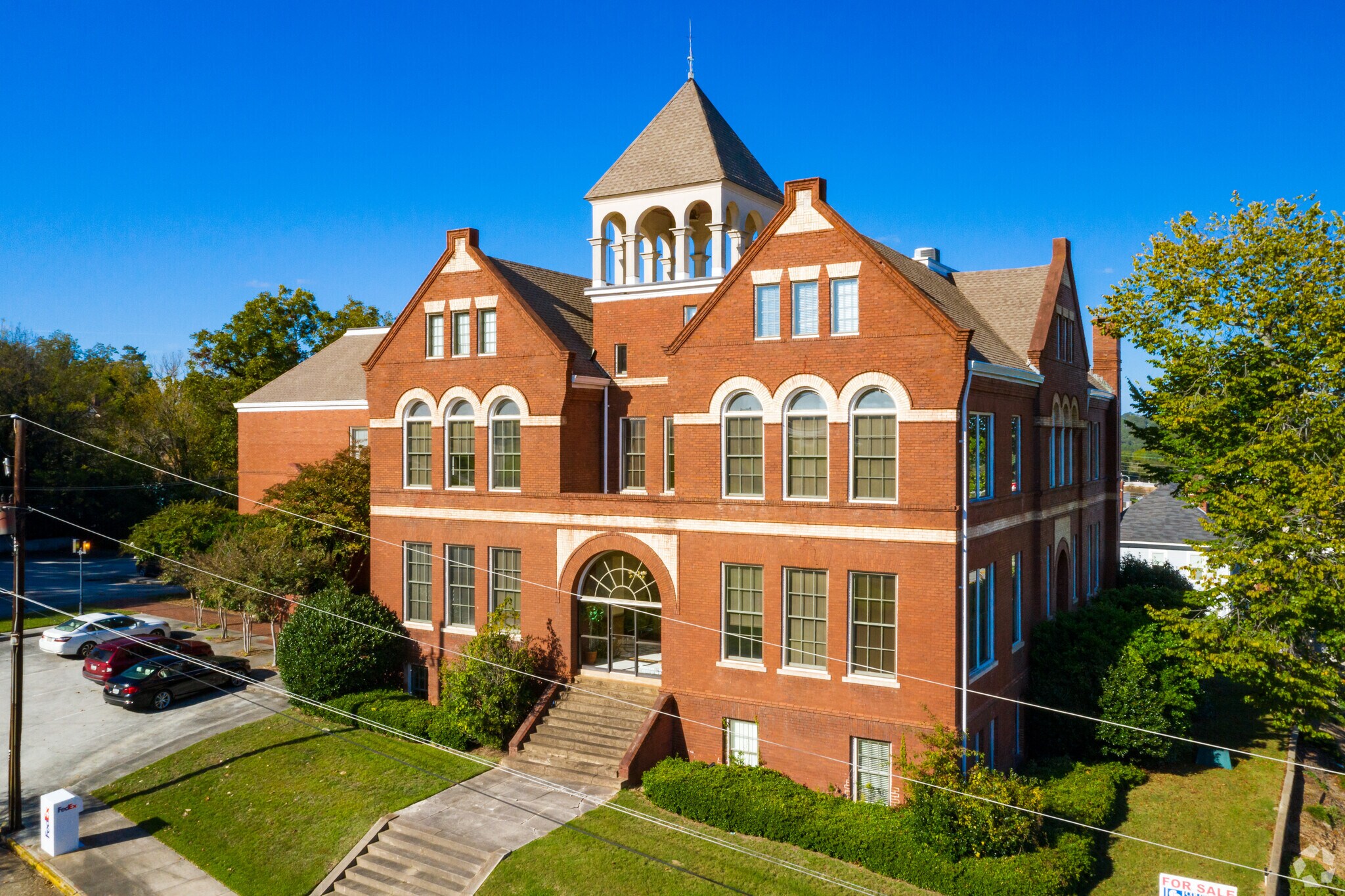 915 Hill Park, Macon-Bibb, GA for sale Primary Photo- Image 1 of 1