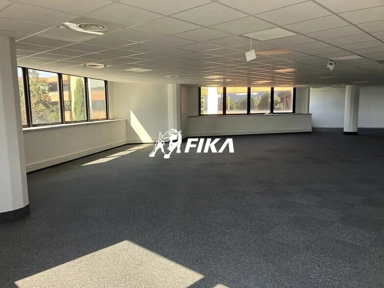 Office in Blagnac for lease - Interior Photo - Image 2 of 17