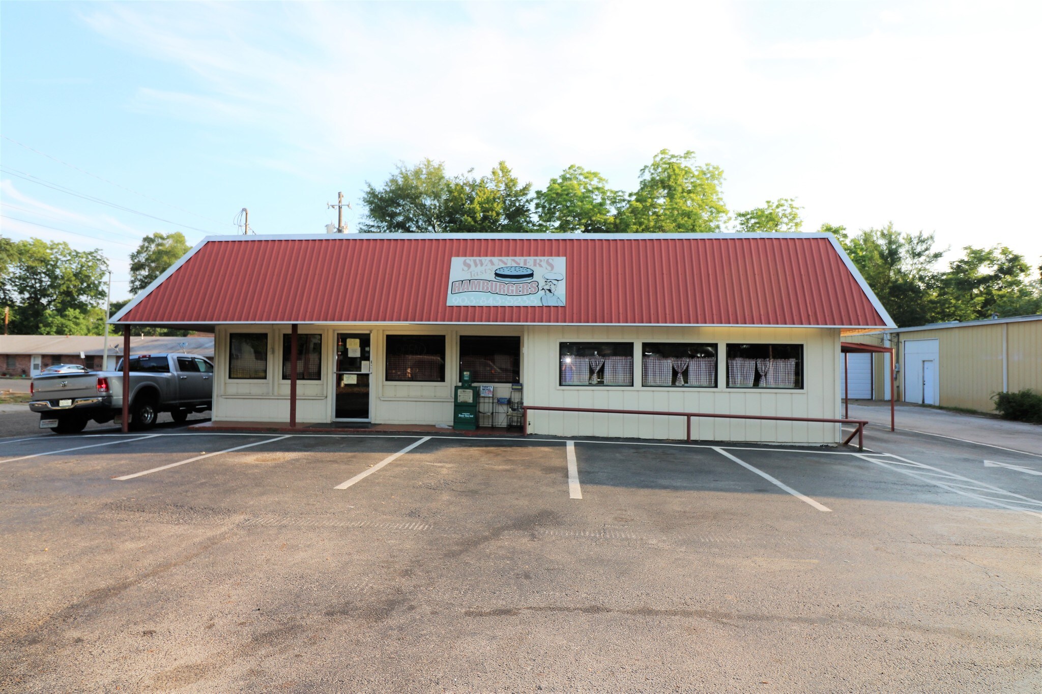 620 W Tyler St, Gilmer, TX for sale Other- Image 1 of 1