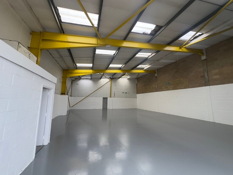 Babbage Rd, Stevenage for lease - Building Photo - Image 2 of 6