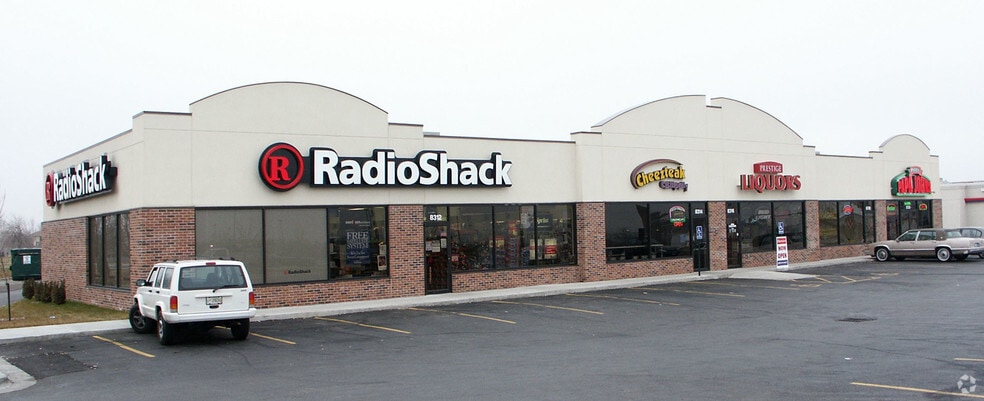 8312-8320 E 171st St, Belton, MO for sale - Building Photo - Image 3 of 9