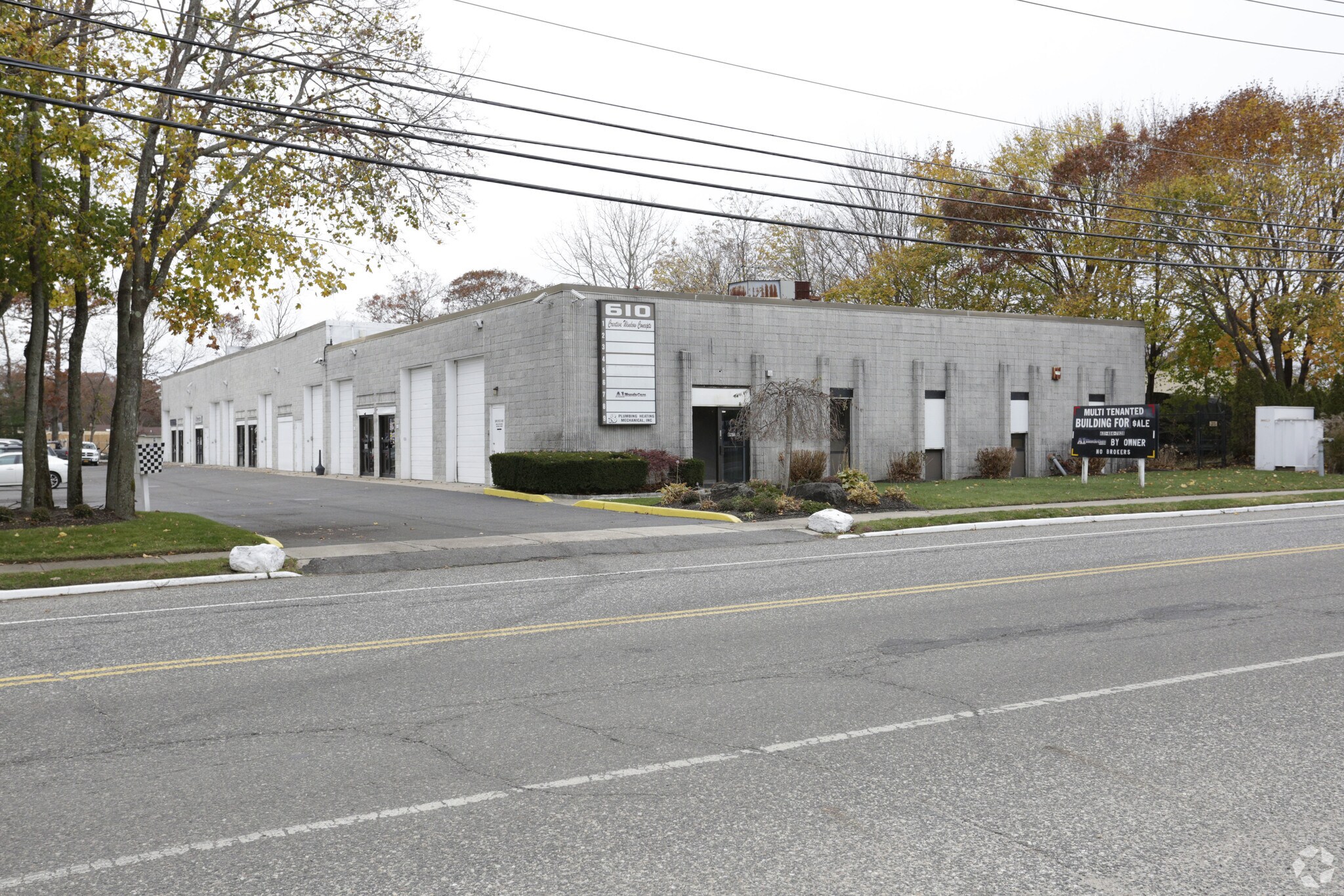 610 Bicycle Path Rd, Port Jefferson Station, NY for sale Primary Photo- Image 1 of 1