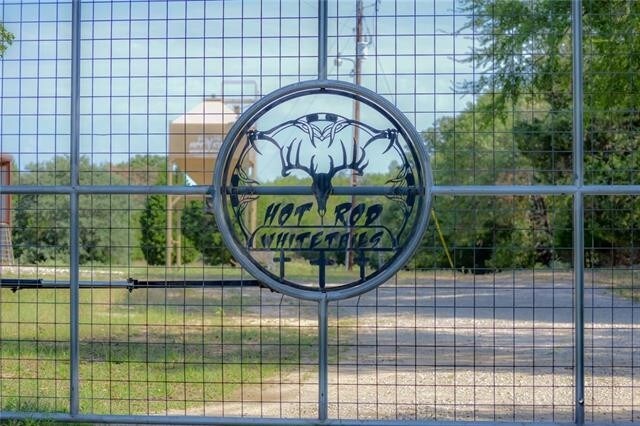 3806 Fm 1256, Eustace, TX for sale - Primary Photo - Image 1 of 1