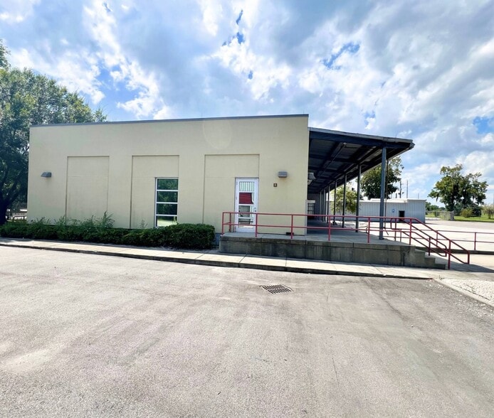 2501 E President St, Savannah, GA for lease - Building Photo - Image 3 of 30