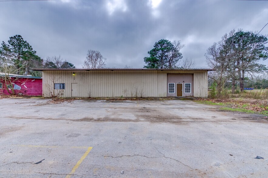 2610 State Highway 103, Etoile, TX 75944 Flex Property for Sale