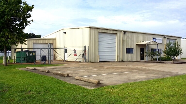 2113 Seabrook Cir, Seabrook, TX for sale Building Photo- Image 1 of 1