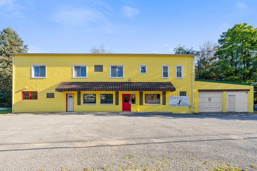 1140 PA356, Leechburg, PA 15656