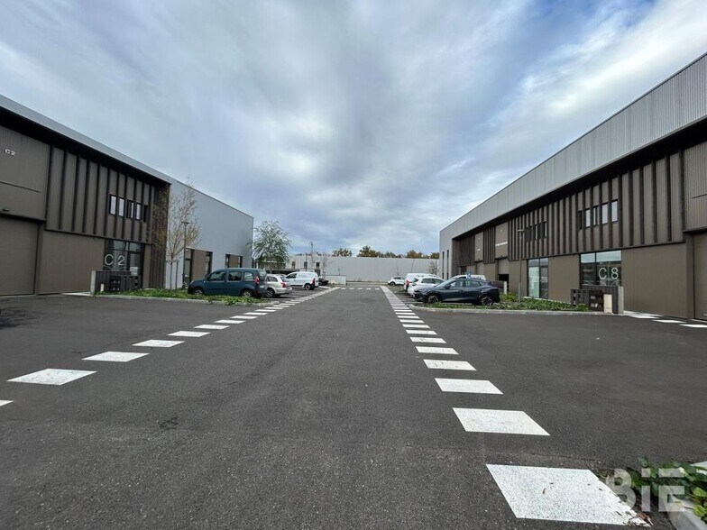 6 Rue Suzanne Bernard, Mérignac for lease - Building Photo - Image 1 of 10