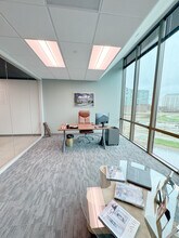 8350 N Central Expy, Dallas, TX for lease Interior Photo- Image 1 of 11