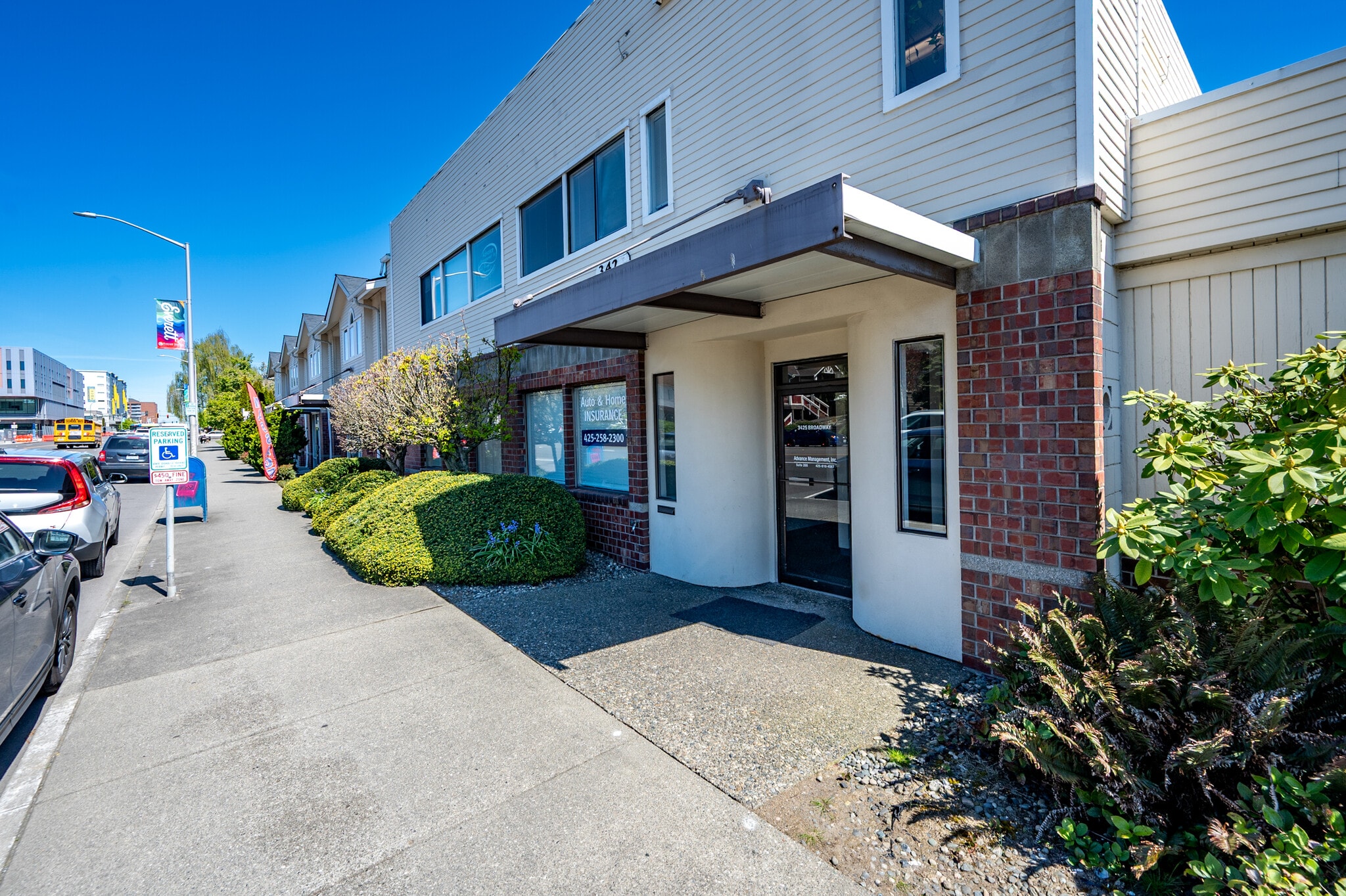 3423-3425 Broadway Ave, Everett, WA for lease Building Photo- Image 1 of 4