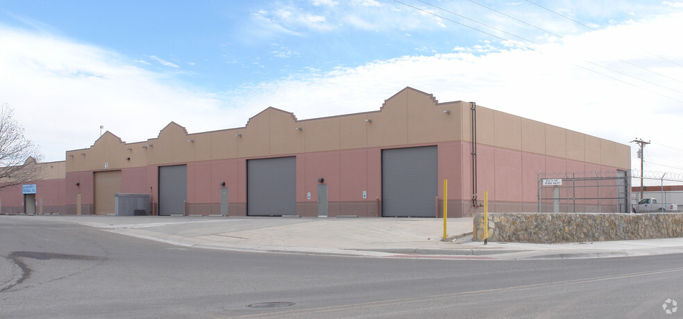 1764-1774 Buildtek Ct, Las Cruces, NM for lease - Primary Photo - Image 1 of 3