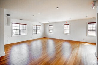 50 Station Rd, Water Mill, NY for lease Interior Photo- Image 2 of 2