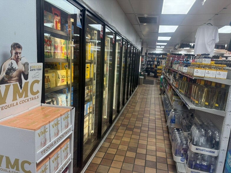 210-220 S Lovekin Blvd, Blythe, CA for sale - Building Photo - Image 2 of 8