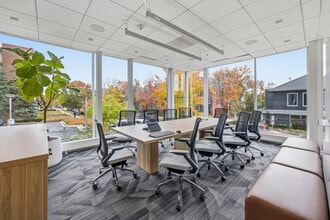 550 W Merrill St, Birmingham, MI for lease Interior Photo- Image 1 of 14