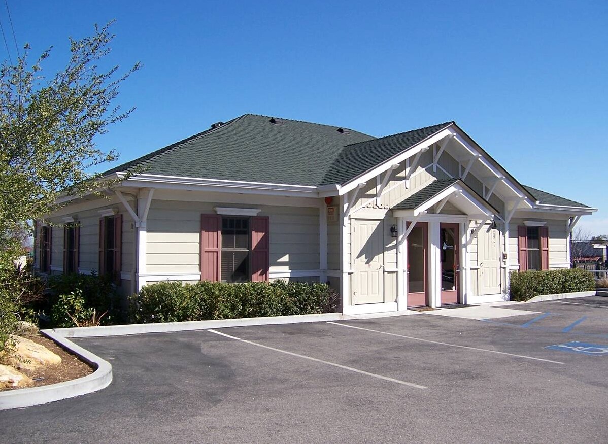 115 Gibson Rd, Templeton, CA 93465