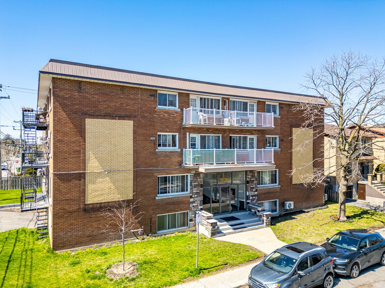 805 25e Av, Lachine, QC for sale - Primary Photo - Image 1 of 5