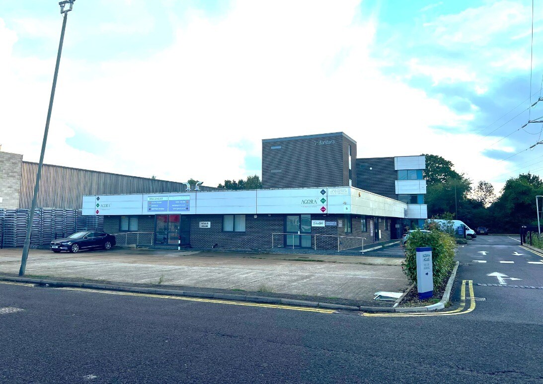 Salisbury Rd, Southampton for lease Primary Photo- Image 1 of 16
