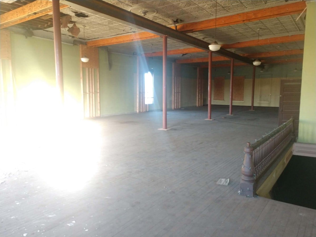 100 S Elmer Ave, Sayre, PA 18840