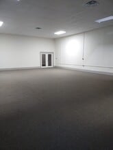 1600 Wilson Way NW, Smyrna, GA for lease Interior Photo- Image 1 of 7