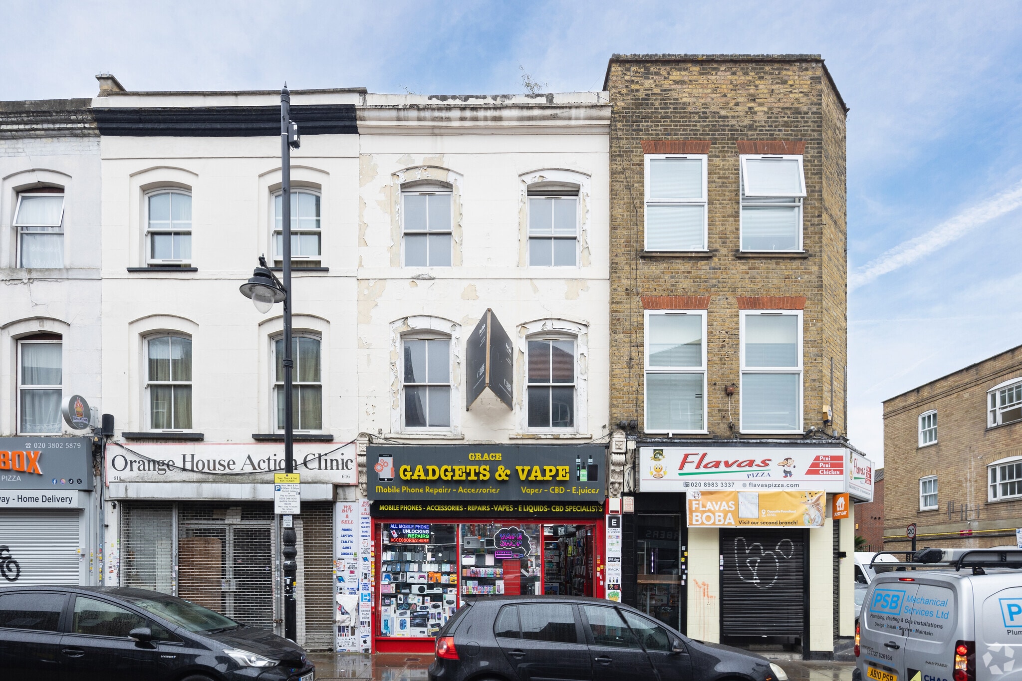 614 Roman Rd, London for sale Primary Photo- Image 1 of 1