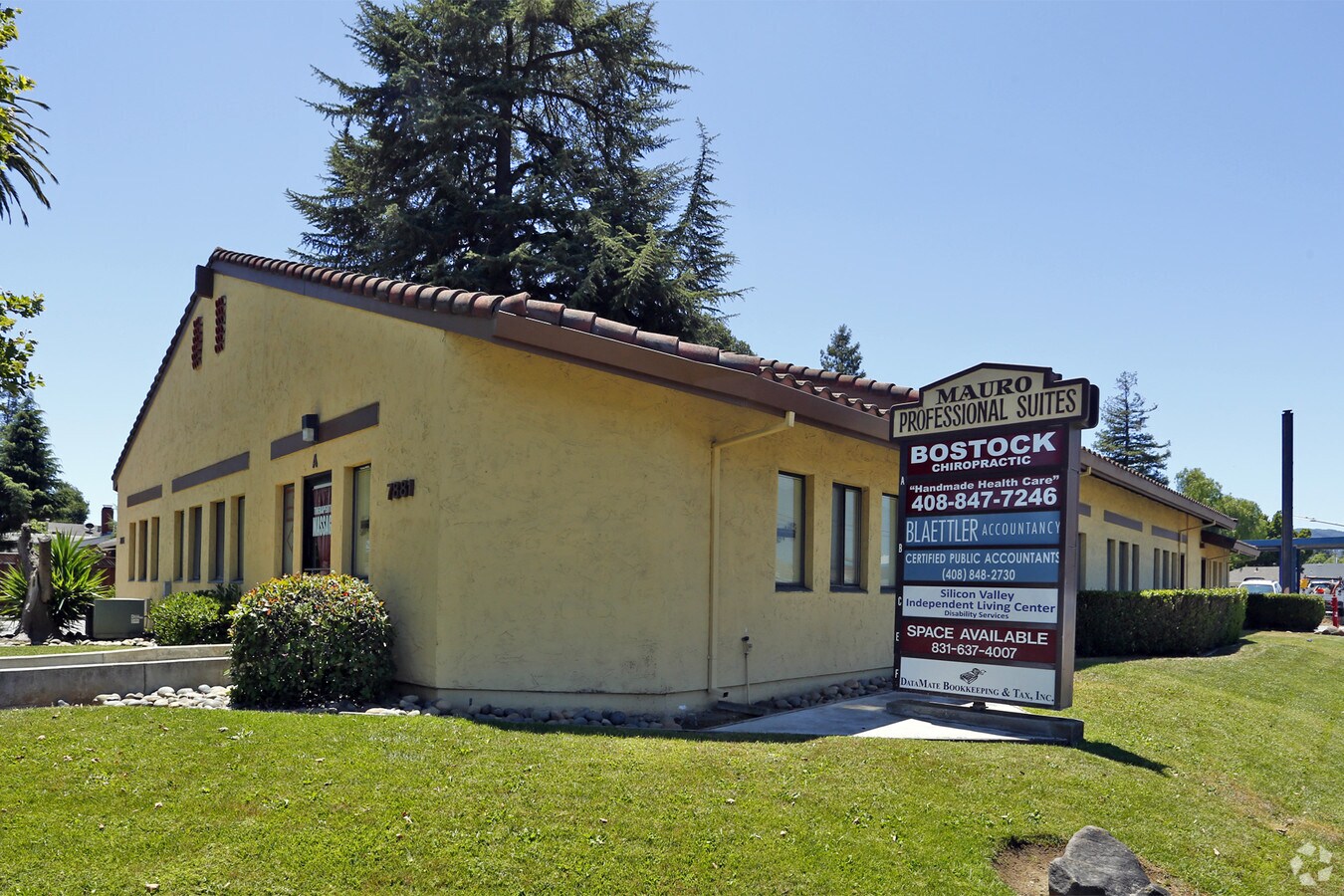 7881 Church St, Gilroy, CA 95020
