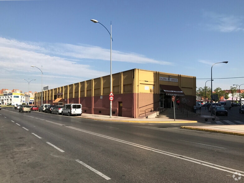Calle de la Comunidad de Madrid, 1, Fuenlabrada, Madrid for sale - Building Photo - Image 3 of 3