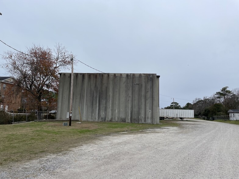 1203 Mr Joe White Ave, Myrtle Beach, SC for lease - Building Photo - Image 3 of 4