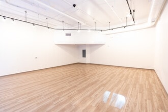 27 N 7th St, Allentown, PA for lease Interior Photo- Image 2 of 2