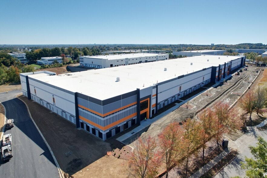 3480 Stateview Blvd, Fort Mill, SC for lease - Building Photo - Image 3 of 9