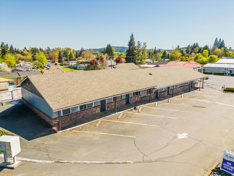 306 Main St, Dallas, OR for sale - Primary Photo - Image 1 of 18