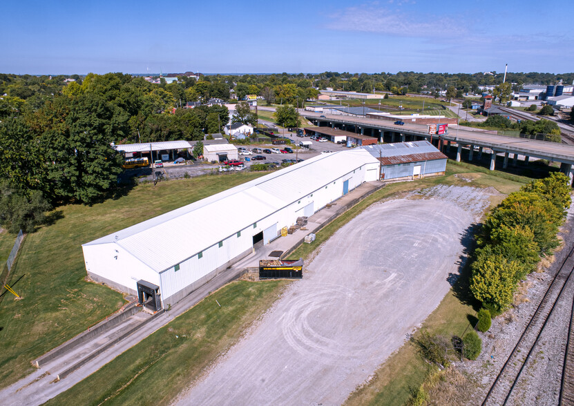 1156 1st St, Henderson, KY for lease - Building Photo - Image 1 of 19