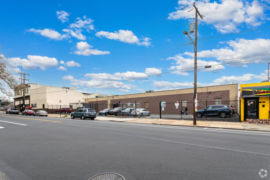 4109 Frankford Ave, Philadelphia, PA for sale - Building Photo - Image 2 of 8