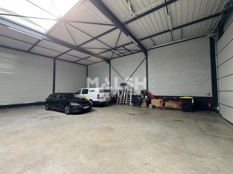 Office in Sorbiers for lease - Interior Photo - Image 3 of 3