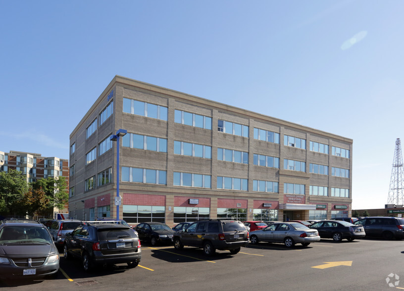 849 Upper Wentworth St, Hamilton, ON for lease - Building Photo - Image 2 of 6