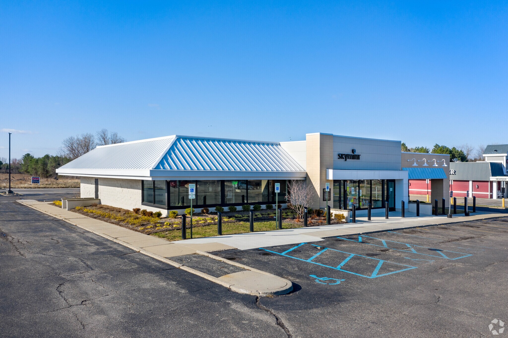 4405 W Pierson Rd, Flint, MI for sale Primary Photo- Image 1 of 1