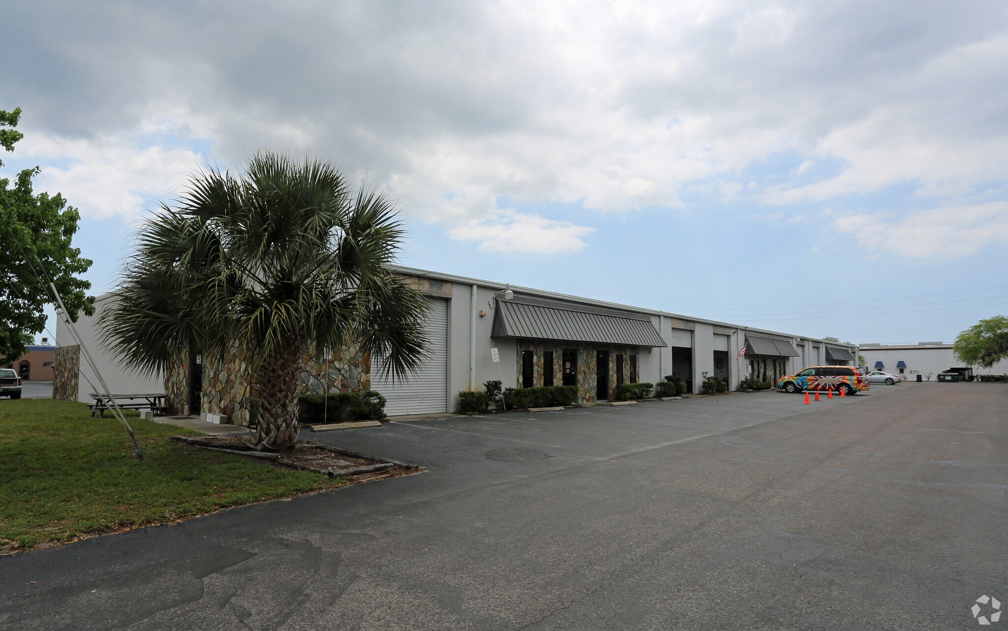 10930 Endeavour Way, Largo, FL for sale Primary Photo- Image 1 of 1