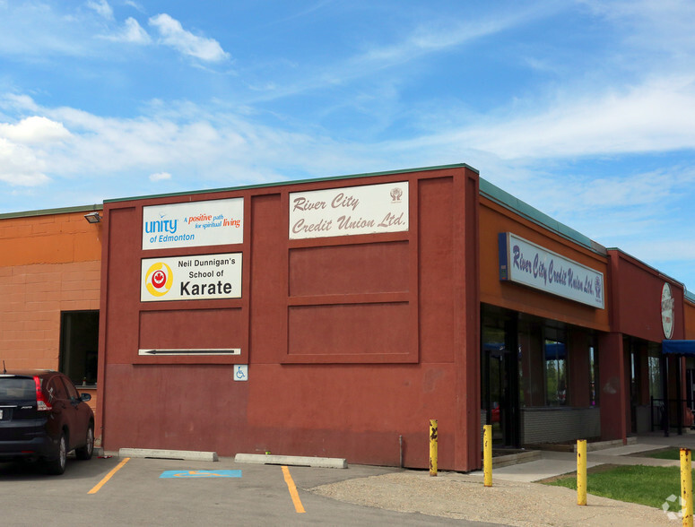 11715 108th Ave NW, Edmonton, AB for lease - Building Photo - Image 3 of 6