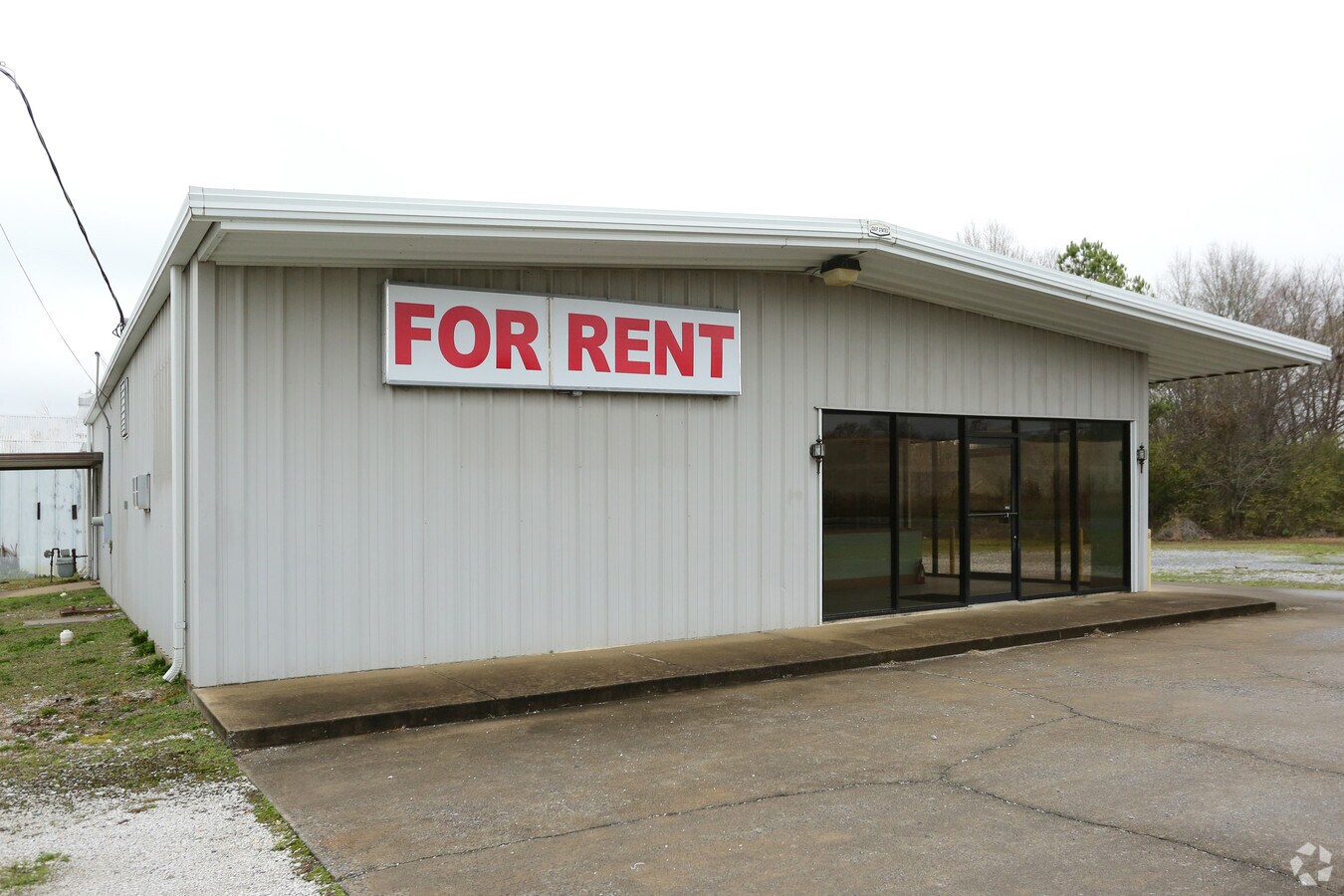 10 E 5th St, Sylacauga, AL 35150