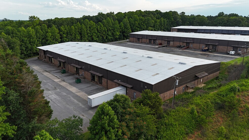 199 Budd Blvd, Winston-Salem, NC for lease - Building Photo - Image 1 of 11