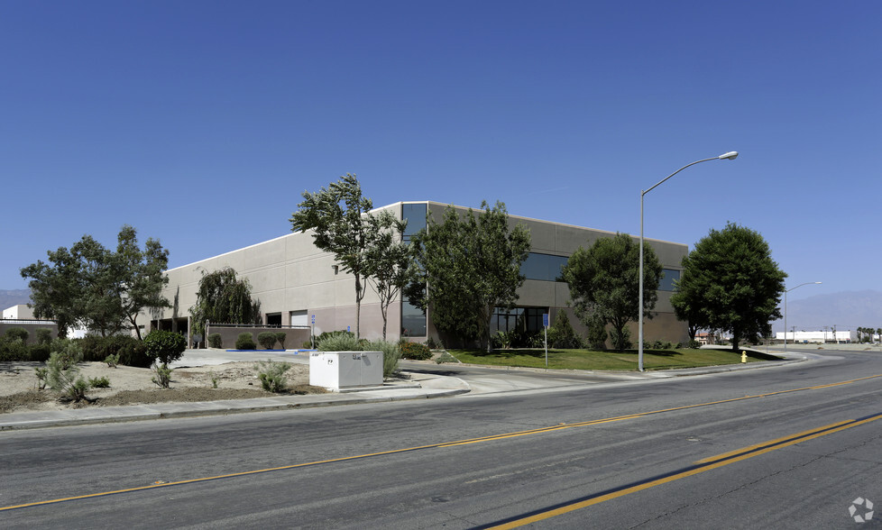 82733 Market St, Indio, CA for lease - Building Photo - Image 3 of 4