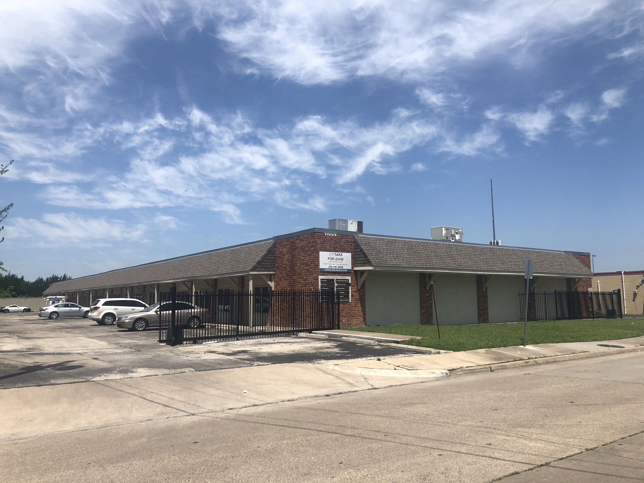 11005 Indian Trl, Dallas, TX for sale Building Photo- Image 1 of 1