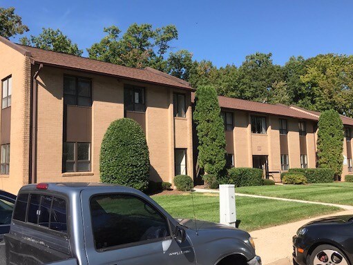 Office in Springfield, VA for sale Primary Photo- Image 1 of 1