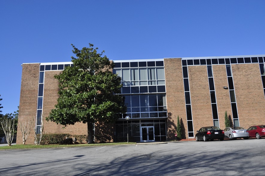 2634 Durham Chapel Hill Blvd, Durham, NC for lease - Building Photo - Image 1 of 6