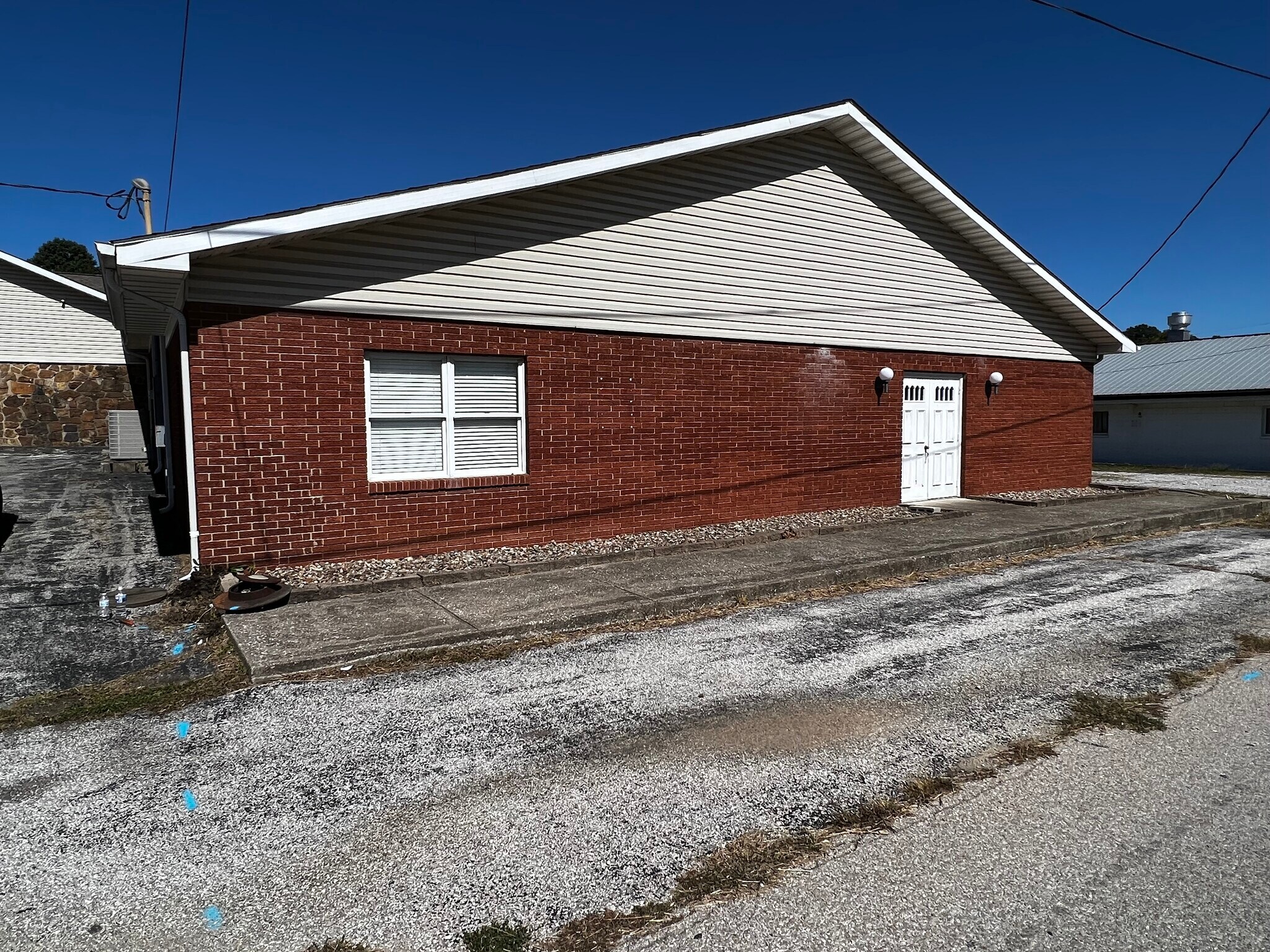 140 E Pleasant Ave, Marengo, IN 47140 Indiana South Wesleyan Distric