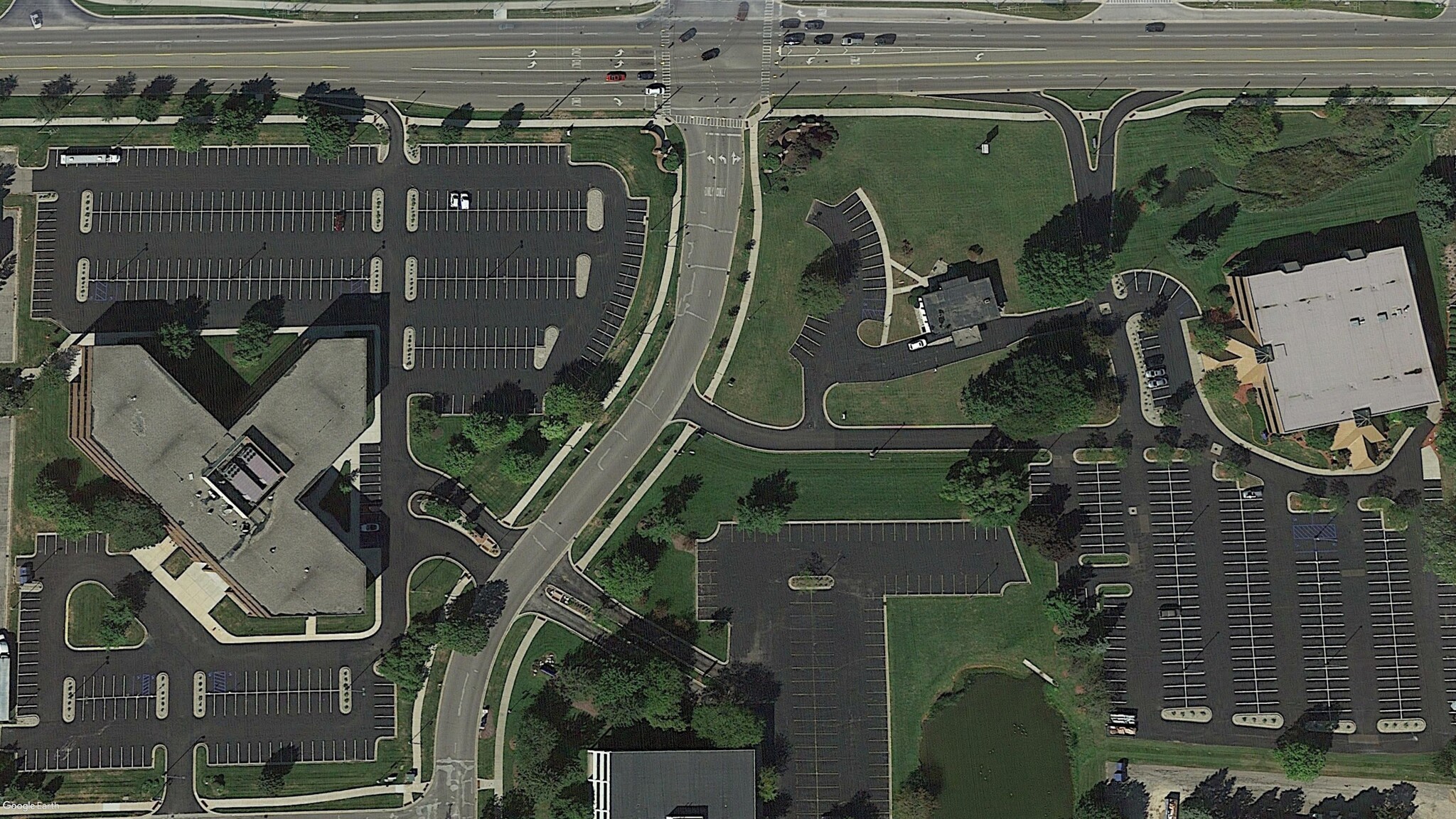 28th Street SE & Charlevoix Drive SE SE, Grand Rapids, MI for lease Aerial- Image 1 of 2