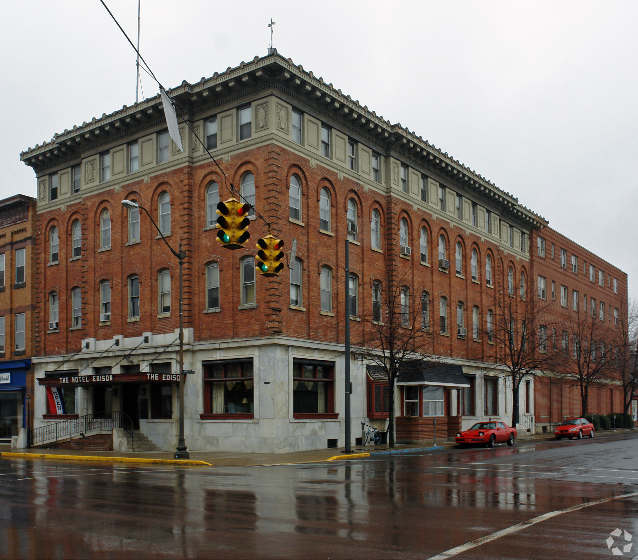 30 S 4th St, Sunbury, PA for sale Primary Photo- Image 1 of 1