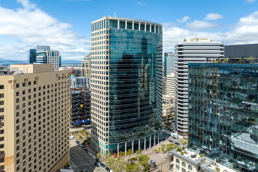 1111 Broadway, Oakland, CA for lease - Primary Photo - Image 1 of 43