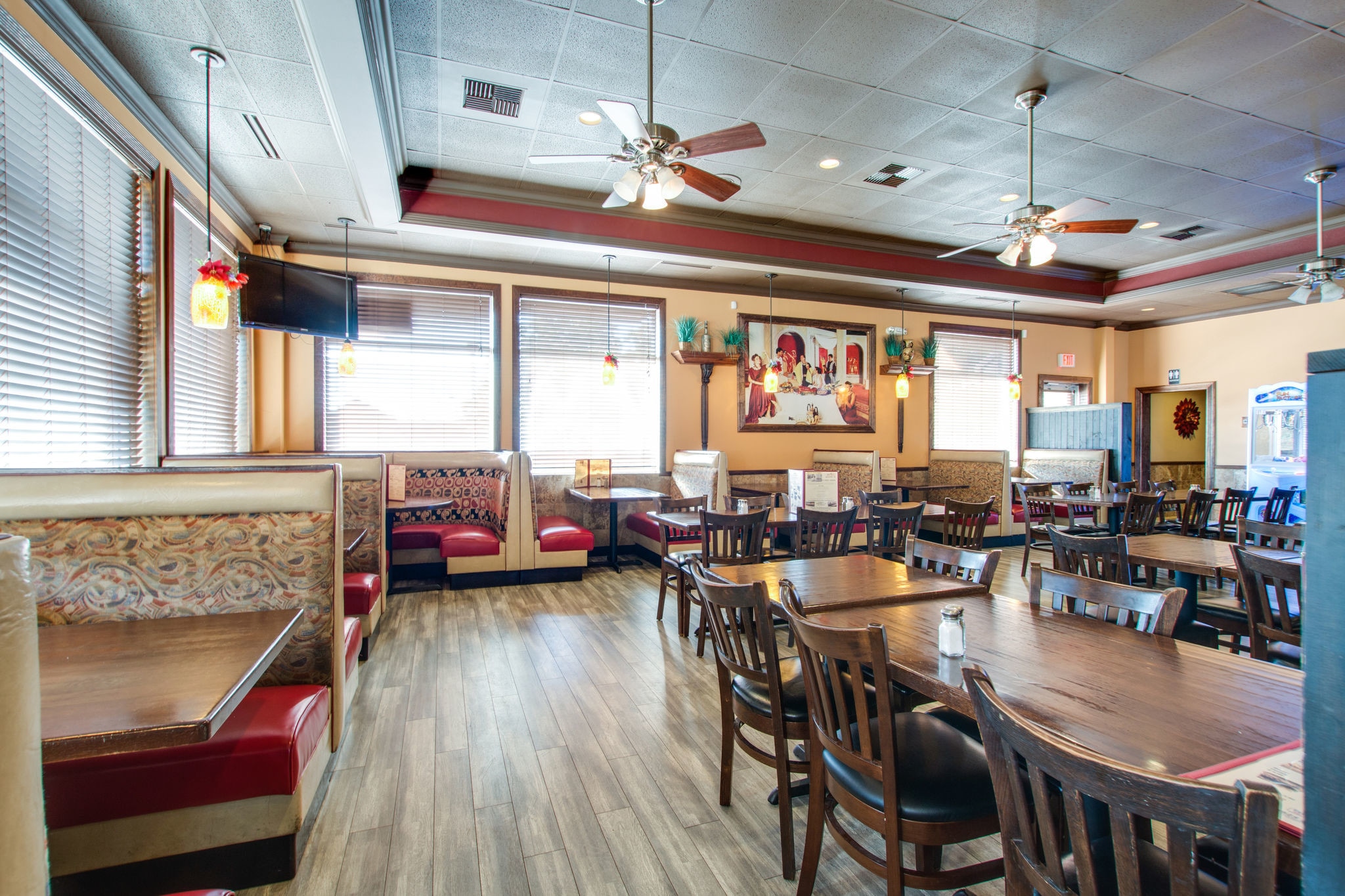 219 NW Broad St, Murfreesboro, TN, 37130 Restaurant Property For Sale