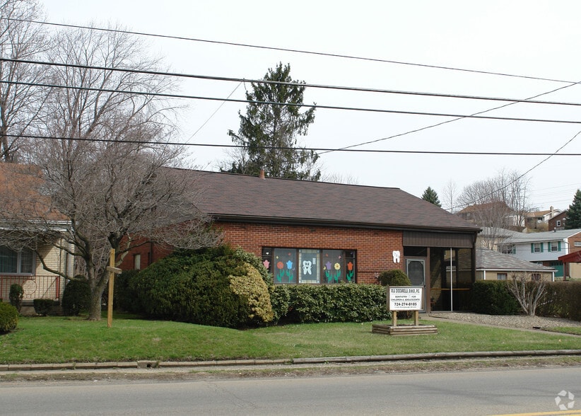 1705 Pittsburgh St, Cheswick, PA for sale - Building Photo - Image 2 of 15