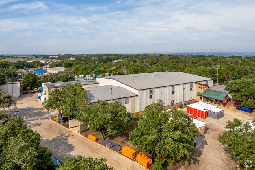 1713 Hur Industrial Blvd, Cedar Park, TX for sale - Building Photo - Image 1 of 1